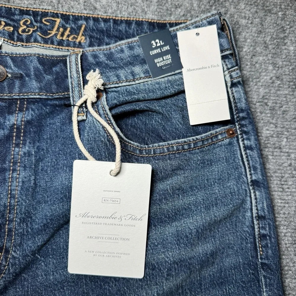 NWT‎ Abercrombie & Fitch Curve Love High Rise Bootcut Jean 32x33 Jeans Sz 32L